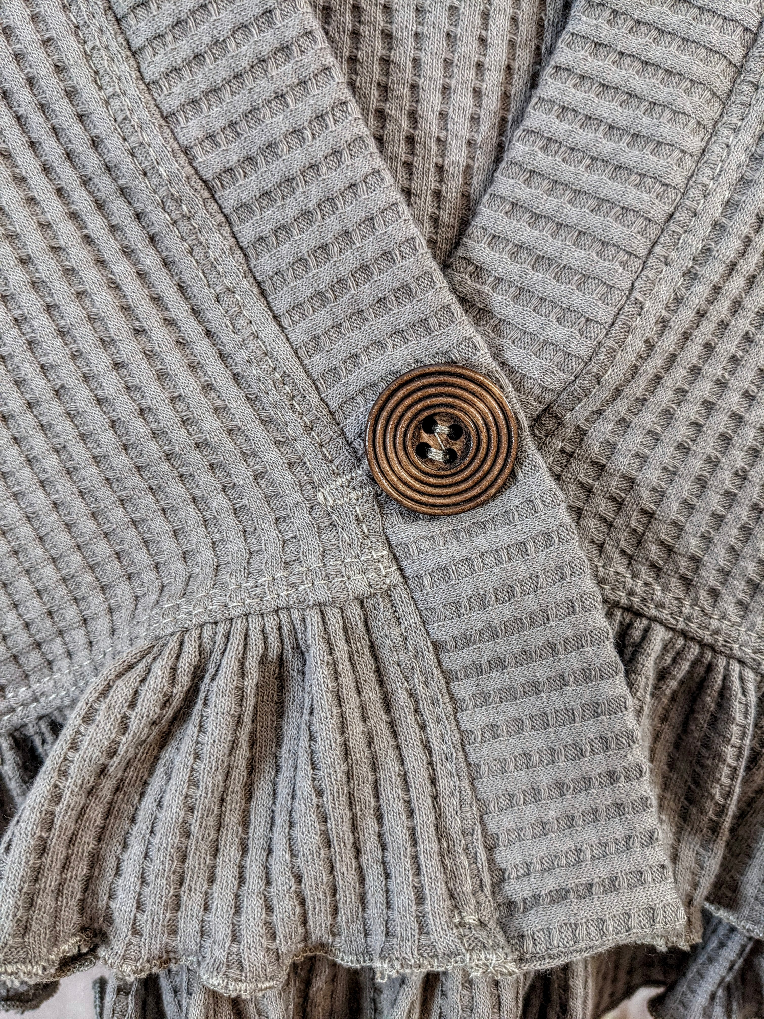 Summer Breeze Cardigan - Taupe